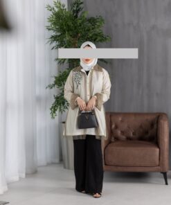 Alternative view of GREEN TOOR