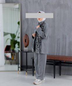 Alternative view of w set gray