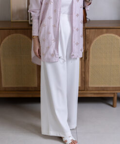 White pant